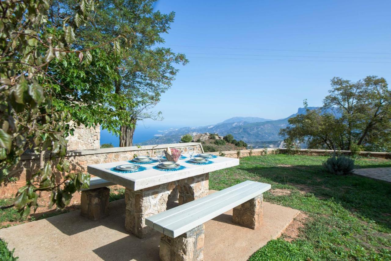 Villa Serenis Porovitsa Luaran gambar